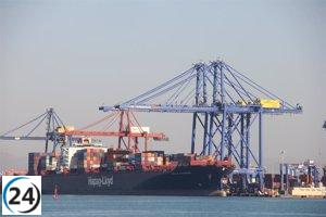 Empresarios progresistas exigen puerto seco transitorio en València para aliviar impacto de crisis en el Mar Rojo.