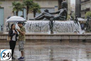 La Comunitat despierta con cielos despejados pero se prevén lluvias intermitentes a primera y última hora del día.