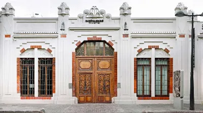 El nuevo centro de arte Bombas Gens, una antigua fábrica reconvertida en espacio cultural
