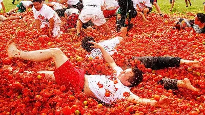 La Tomatina: el festival de la diversión y los tomates