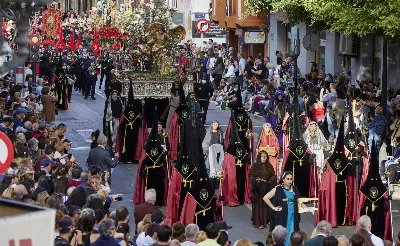 Las procesiones de la Semana Santa en el Cabanyal: un barrio lleno de amor por la Semana Santa
