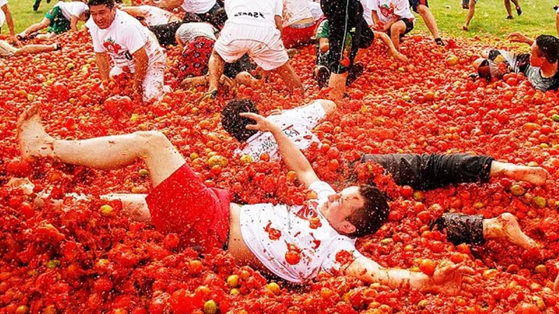La Tomatina: el festival de la diversión y los tomates