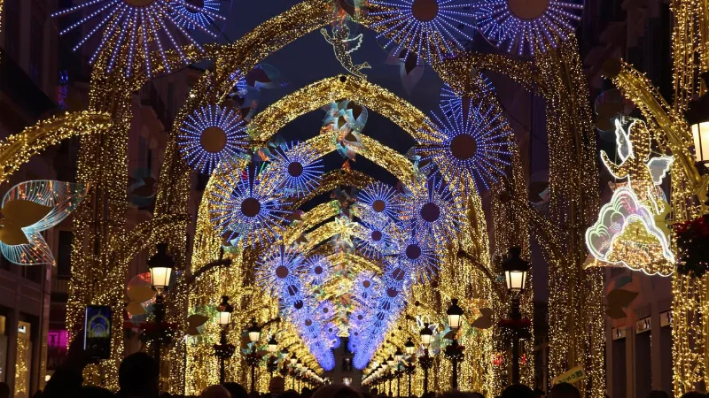 La Magia de la Navidad: Valencia se viste de luz y de alegría